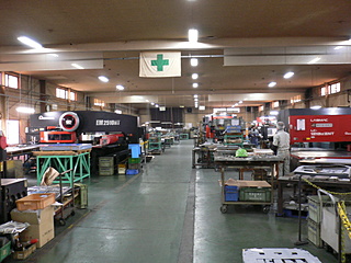 工場内1